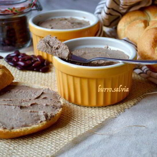 Рецепт печеночного паштета с фасолью