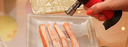 ролл в стружке тунца бонито. Шаг 4