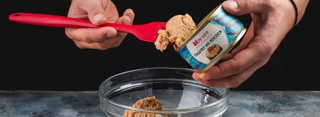 роллы из омлета с муссом из лосося и овощами. Шаг 7