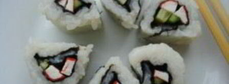 роллы рисом наружу. Шаг 6