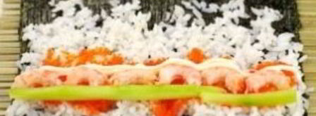 роллы с креветками. Шаг 10