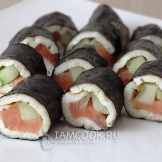 Рецепт роллов с яичным блинчиком