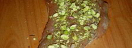 мясной рулет с фисташками. Шаг 3