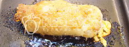 рулет из окорочка с морковью по-корейски. Шаг 9