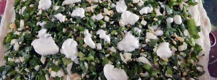 рулет с луком и яйцом в духовке. Шаг 11