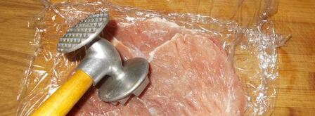 рулетики из свинины с черносливом и ореховым песто. Шаг 4