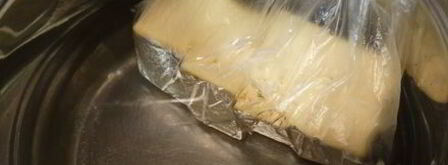 сырный рулет с сухофруктами и орехами. Шаг 5