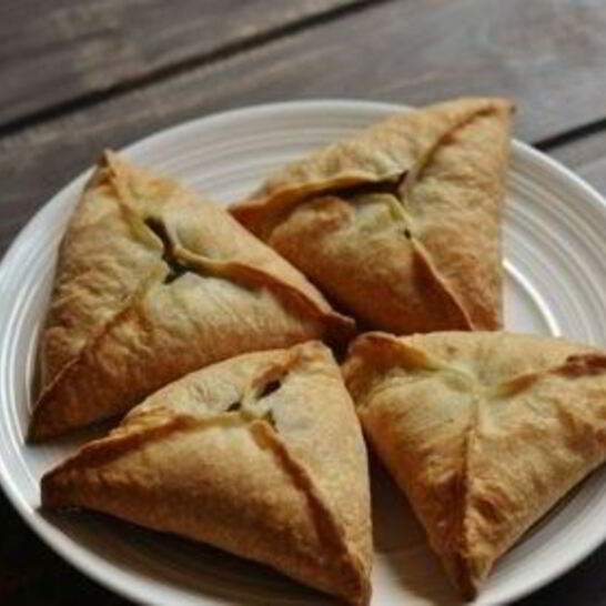 Рецепт самсы из слоеного дрожжевого теста