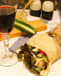 Турецкая шаурма с рыбой