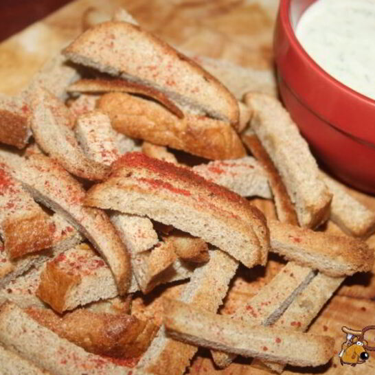 Рецепт дарницких сухариков с соусом на основе йогурта