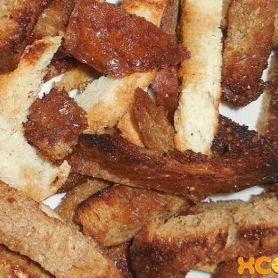 Рецепт домашних сухариков в духовке