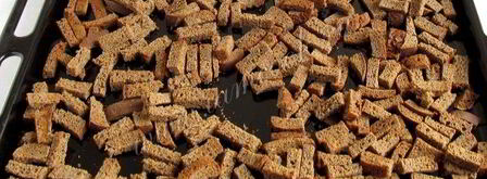 ржаные сухарики с чесноком. Шаг 5