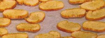 сухарики с грибной начинкой, сыром и зеленью. Шаг 9