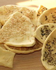 Сырные сухарики