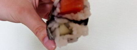 двойной суши-ролл инь-янь. Шаг 5