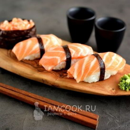 Рецепт суш нигири и гунканы с лососем