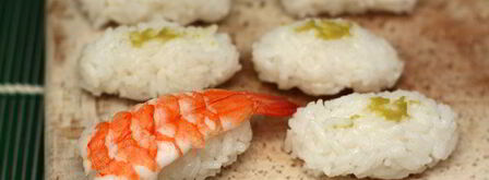 суши с креветкой, угрем и омлетом. Шаг 8