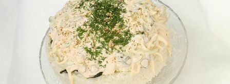 суши-торт с кальмарами и огурцами. Шаг 5