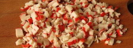 суши, запеченные со спайси соусом с крабовыми палочками. Шаг 4