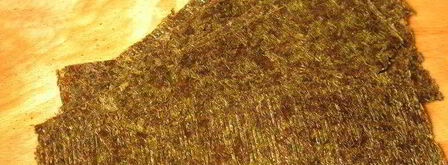 суши, запеченные со спайси соусом с крабовыми палочками. Шаг 5