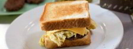 сэндвичи с колбасой и халапеньо. Шаг 7