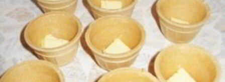 тарталетки с черной икрой. Шаг 3