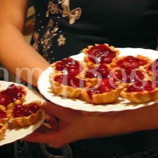 Рецепт тарталеток с кремом и ягодами