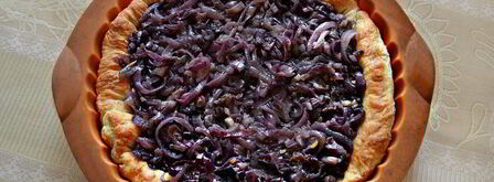 луковый тарт с малосольной килькой. Шаг 7