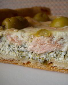 Тарт с рыбой и творожным сыром