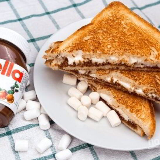 Рецепт тоста с нутеллой и маршмеллоу