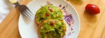 тосты с авокадо и помидором. Шаг 5