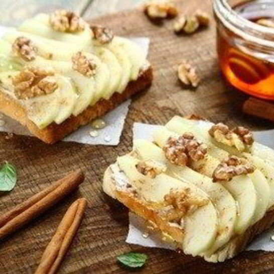 Рецепт тостов с грушей и медом