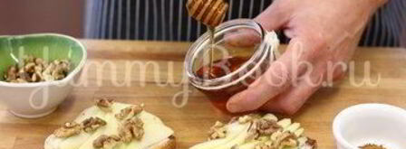 тосты с грушей и медом. Шаг 4