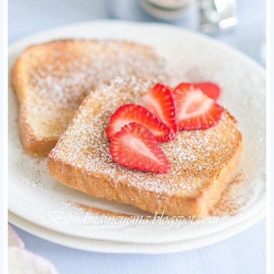 Рецепт запеченных французских тостов с клубникой