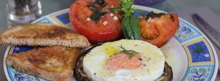 яичница-глазунья на баклажанах. Шаг 8