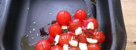 яичница с жареным сыром сулугуни. Шаг 3