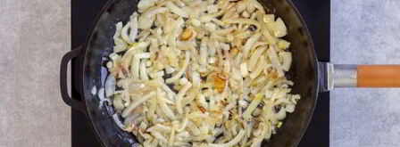 яичница со шпинатом. Шаг 7