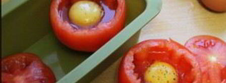 яичница в помидорах в духовке. Шаг 3