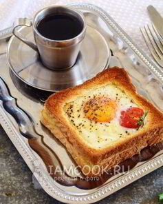 Яйцо в хлебе в духовке