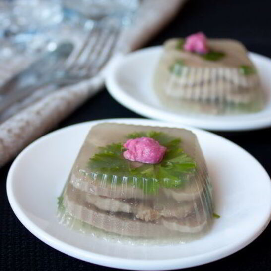 Рецепт заливного из говяжьего языка