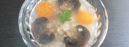 заливное из индейки с грибами. Шаг 6