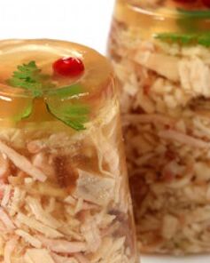 Заливное из куриного филе