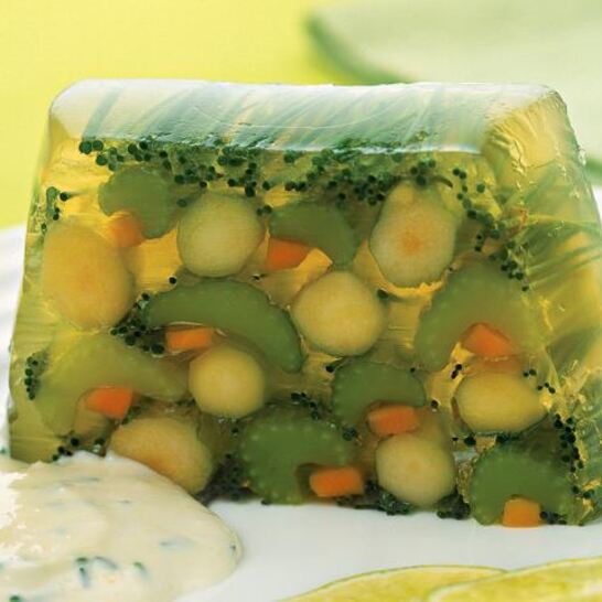 Рецепт заливного из сельдерея, моркови и спаржи