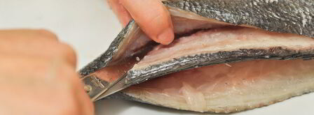 дорадо, фаршированная жюльеном из морепродуктов. Шаг 5