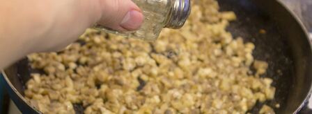 жульен из шампиньонов классический. Шаг 6