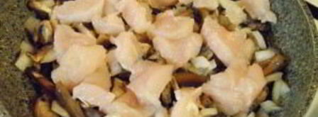 жульен в тарталетках с грибами и курицей. Шаг 4