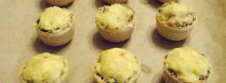 жульен в тарталетках с грибами и курицей. Шаг 9