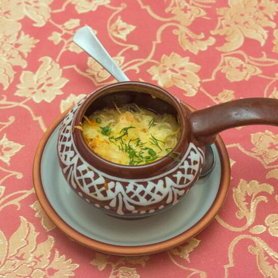 Рецепт жюльена с курицей и грибами в горшочках